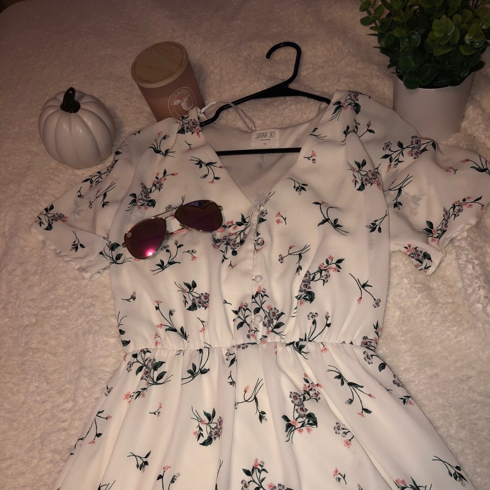FLORAL DRESS - Picture 2 of 4